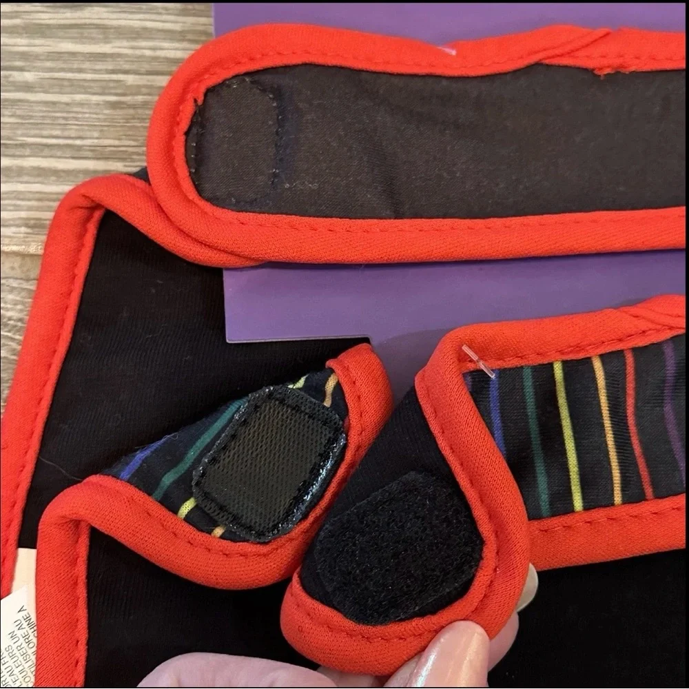 Bioworld Infant Baby Bibs 2 Pack Rainbow Stripes Proud Of My Family Black Red